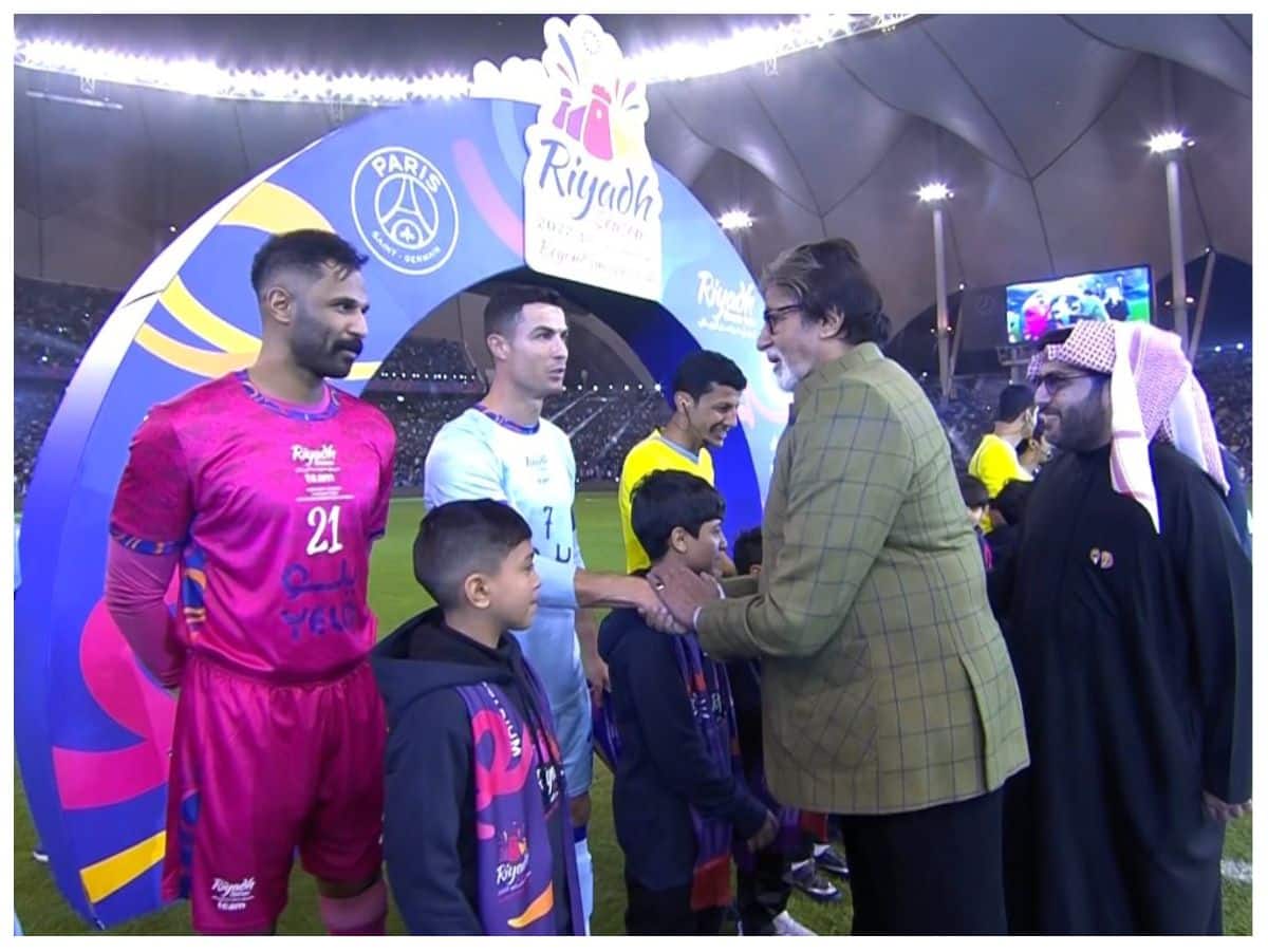 Amitabh Bachchan Greets Players Ahead of Messi vs Ronaldo Friendly Match in Riyadh | WATCH VIDEO